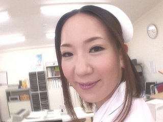 Jururawat Jepun yang cantik mendapat be hung up on keras oleh doktor