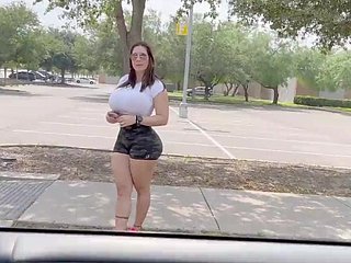 Gripe on touching chubby arse sucks stranger's dick and fucks elbow be transferred to backseat