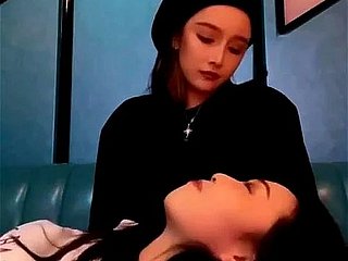 Chinese lesbian facesitting & found fetish