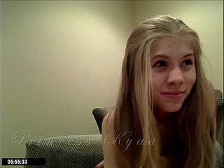 Young Popsy Webcam