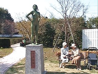Asiatische Statue Frau